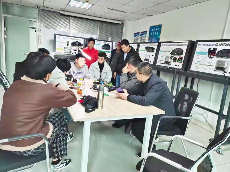 伊犁汽车开锁练习